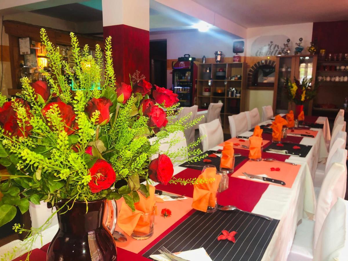 Petite Flower Guest House Talata-maty Kültér fotó