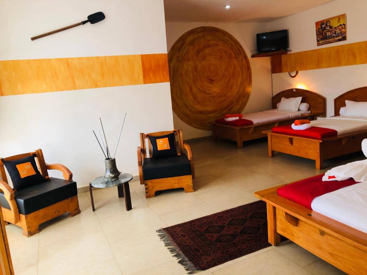 Petite Flower Guest House Talata-maty Kültér fotó
