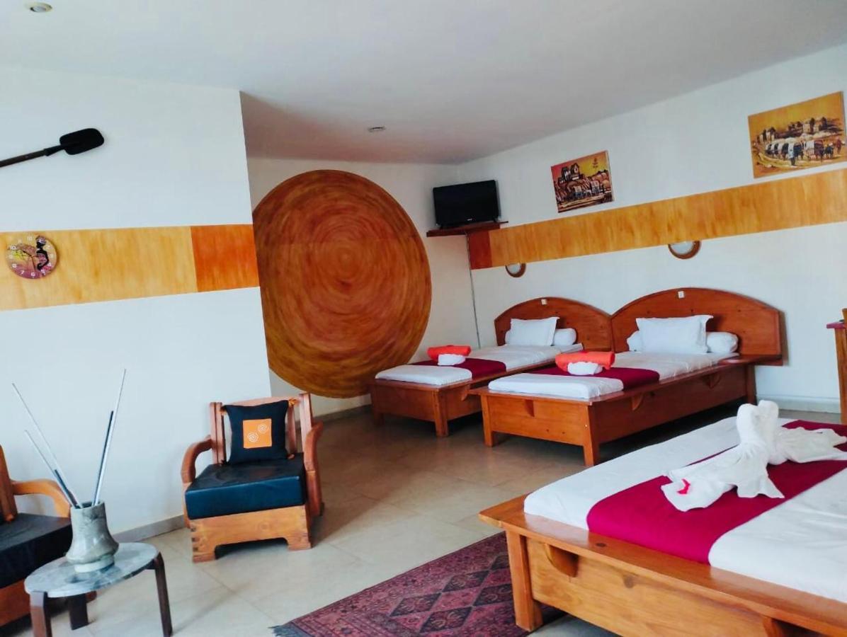 Petite Flower Guest House Talata-maty Kültér fotó
